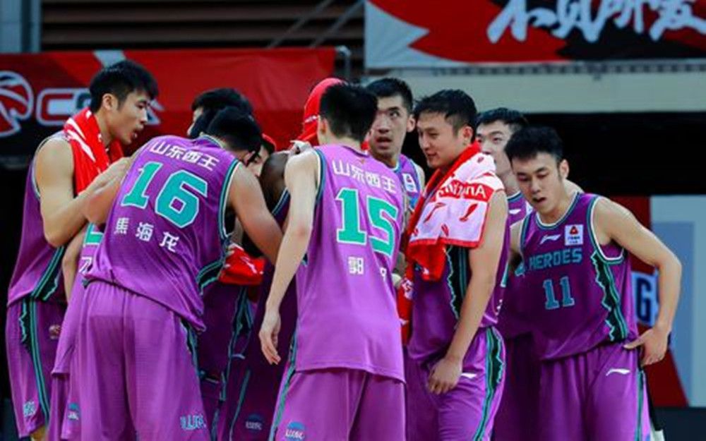 全园三十多种互动娱乐项目，十多个演艺秀，多家电影主题餐厅和各种星享礼品，将互动、娱乐、趣味、文化与科技融合，独创电影IP全方位沉浸式体验